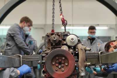 Nuove tecnologie, formazione pratica e stage in azienda: � il mondo dei poco conosciuti "Its"
